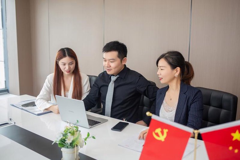 企业管理咨询公司如何帮助企业找到发展方向